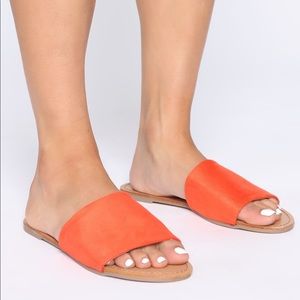 Flat Sandal - Orange